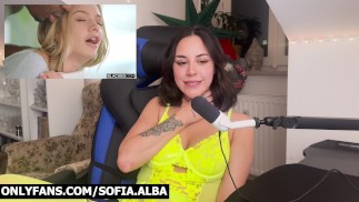 SofiアルバはBBCルームメイトに反応します-プッシーが示されています