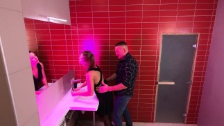 REAL FUCK ABD CREAMPIE AT NIGHT CLUB PUBLIC WC