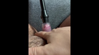 Pompando il mio grosso cazzo Beautiful clitoride e scopando la pompa | FTM (Italiano)