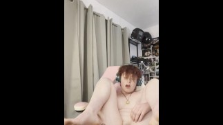 Esguichos de 18 anos por toda a calcinha Grey... MASTERBAIT MÚLTIPLO ESGUICHANDO