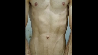 SIX PACK, KARIERTER KÖRPER, SEXY MANN, NAHAUFNAHME