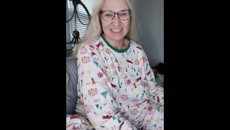 Masturbation matinale avec Hot MILF !
