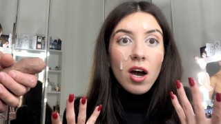 Trucco rovinato Cum sul viso - Cumwalk pubblico su strada pelliccia cappotto