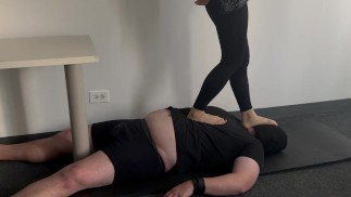 Mistress Peacock heeft voor het eerst ooit vertrapt