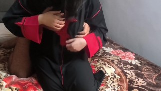 فيلم إباحي مغربي جديد 🔥 حويت جارتنا الخياطة في بيت نعاس ديالها