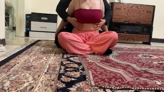 مربی ورزش یوگام اومد خونمون به بهونه یاد دادن حسابی مالید خیس شدم