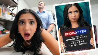 Shoplyfter! Sie stahl ein Kleid, um sich besser zu fühlen, also bekam der Wachmann ihre Naked