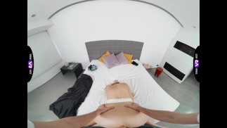 Dude uspokojí všechny Kristy touhy a potřeby – TeenMegaWorld
