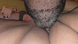 BBW極端な猫をなめるクローズアップ