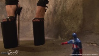 CRUEL REELL - MARVEL’S AVENGERS VS. CRUEL REELL – LA RACCOLTA