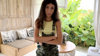 Broma a una chica del Servicio de Captura de Serpientes - Le mostré mi serpiente en mis pantalones