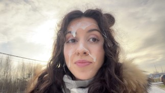 Ex-copine me demande de la baiser une dernière fois avant de rompre en voiture en public - Cumwalk