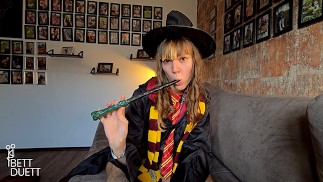Momentos mágicos con Horny Hermione !!