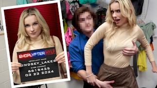 Lindsey Lakes, la esposa del reverendo, ha sido pillada hurtando en el centro comercial local - Shoplyfter