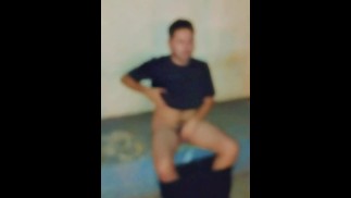 Drużyna piłkarska wyszła i skorzystałem z okazji, aby ssać i czerpać mleko z twarzy jednego z graczy