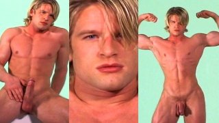 DREW MAGUIRE - SEXY BLONĎATÁ ŠPIONKA DOSTANE EXPOSED A NAKED!