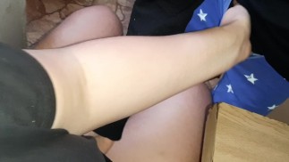 Nous avons baisé dans la cuisine de notre voisine pendant qu’elle nous faisait du café - Lesbian_illusion