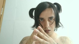 Goth twerk culo grosso 999