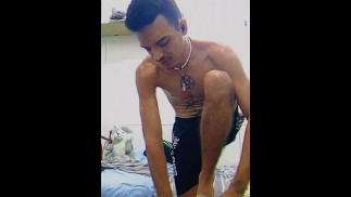 Voltando da academia e tirando a roupa