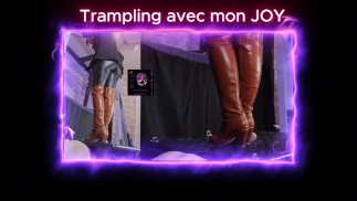 Je teste mes 2 nouvelles cuissares en séance de trampling