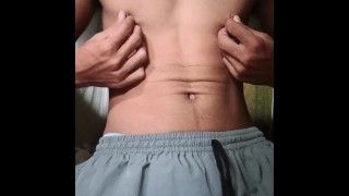 Masturbando no meu quarto