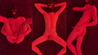 Jovencito cachonda se masturba y te muestra su cuerpo desnudo