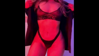 Latina muy zorra se deja coger