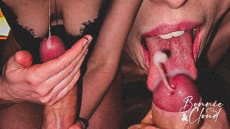 Ma demi-soeur me suce et se prends une éjaculation faciale.