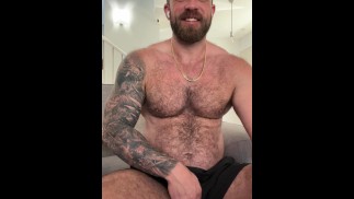 Blokey Aussie papa praat je door een Hot, rommelig einde