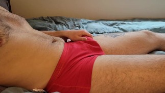 Acércate a mí hasta que no pueda evitar correrme