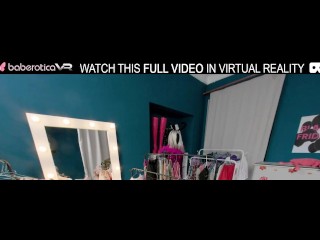 La Rubia En Solitario Elloize Arti Se Masturba En Una Silla En El Vestidor En, VR.