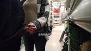 Mijn riskantste handjob in het openbaar