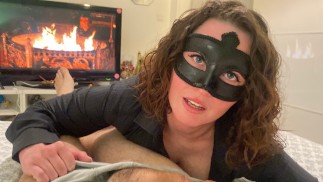 POV stepdaughter suce son stepdad pour avoir sa carte bleu