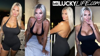 Blonde Beauty Cameron Cohen nel Red Light District