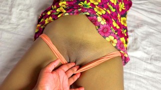 මස්සිනා ගෙදර නැ හුකන්න හොදම වෙලාව නැනට Stepsister alone at home so I fucked her