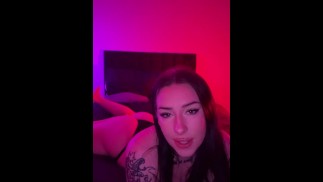 Busty Mamãe Gótica ASMR JOI