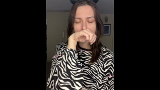 Bunny oren zebra top - Cute hand likken Fetish!