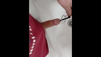 Dilatatore in silicone da 26 cm all'interno del pene