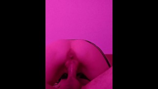 Hotty Rox wskakuje na mojego penisa