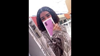 Rellenó mi Culo a cambio de un nuevo Iphone, fue un buen trato