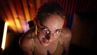ASMR Pomalu a jemně trhněte péro
