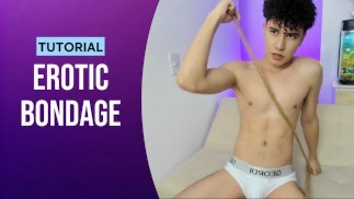 Aprende bondage con un twink latino... y míralo terminar bien duro 😈