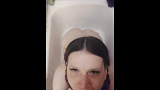 Trénovat Ramona být dobrou malou poslušnou děvkou pijící piss