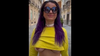 Braless Underboob Croptop na veřejnosti 💛