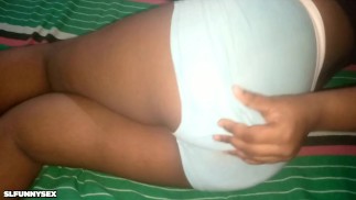 අම්මෝ කටට අරන් සැප දීලා කරනවා|Sri Lankan Desi Indian Tamil Blowjob and Cum Swallows Cum in Mouth.