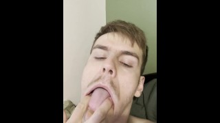Dedilhando meu rosto