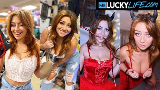 Grote tieten Kira Fox woont in haar Devilish Halloween kostuum