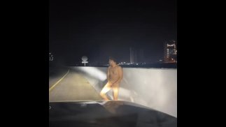 Na środku autostrady