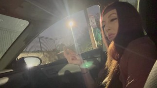 Italiaanse langharige milf Artemisia Love sigaret roken Fetish buiten VAN LINK IN BIO