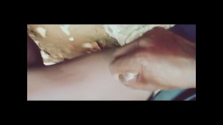 Měl jsem třesoucí se orgasmus * Snažím se získat své největší CUMSHOTS